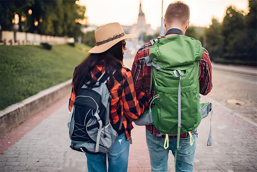 户外运动服装pod的设计主题之远足